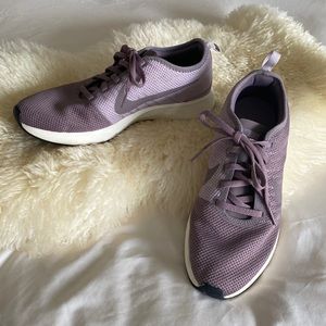 Nike Dualtone Racer Sneakers